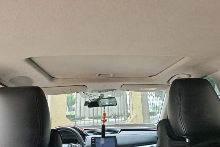 Used Honda Envix 2021 Rui Hybrid 1.5L Pure Comfort Version Headliner