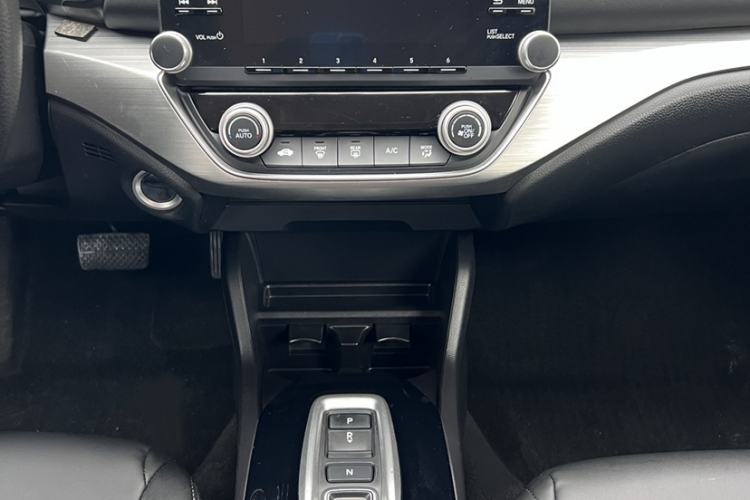 Used Honda Envix 2021 Rui Hybrid 1.5L Pure Comfort Edition Interior 10
