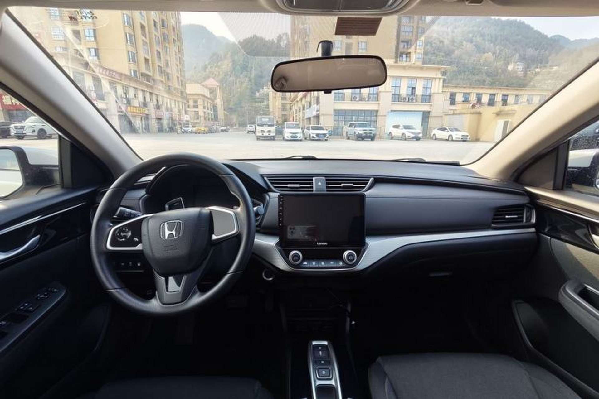Used Honda Envix 2021 Rui Hybrid 1.5L Pure Comfort Edition Interior 3