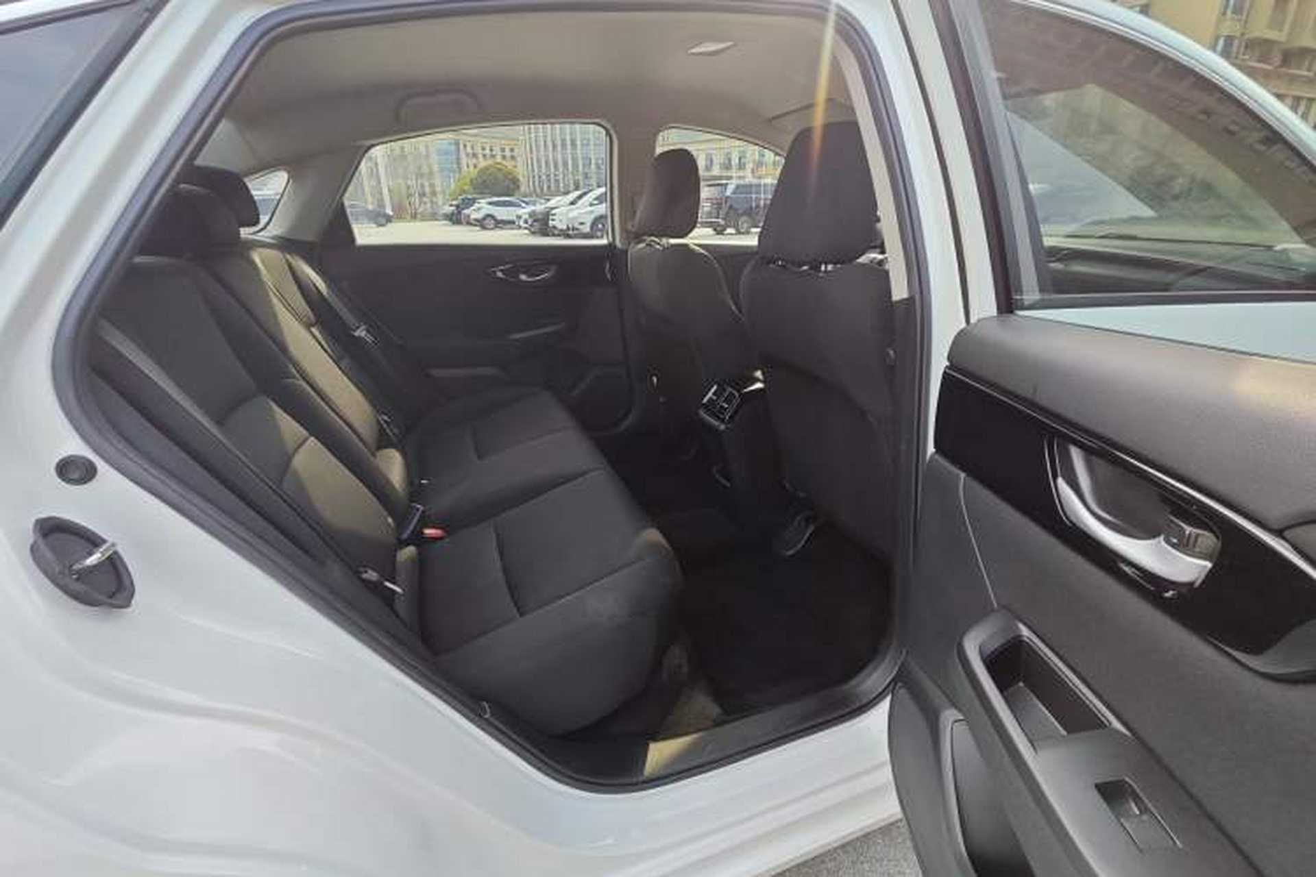 Used Honda Envix 2021 Rui Hybrid 1.5L Pure Comfort Edition Interior 4