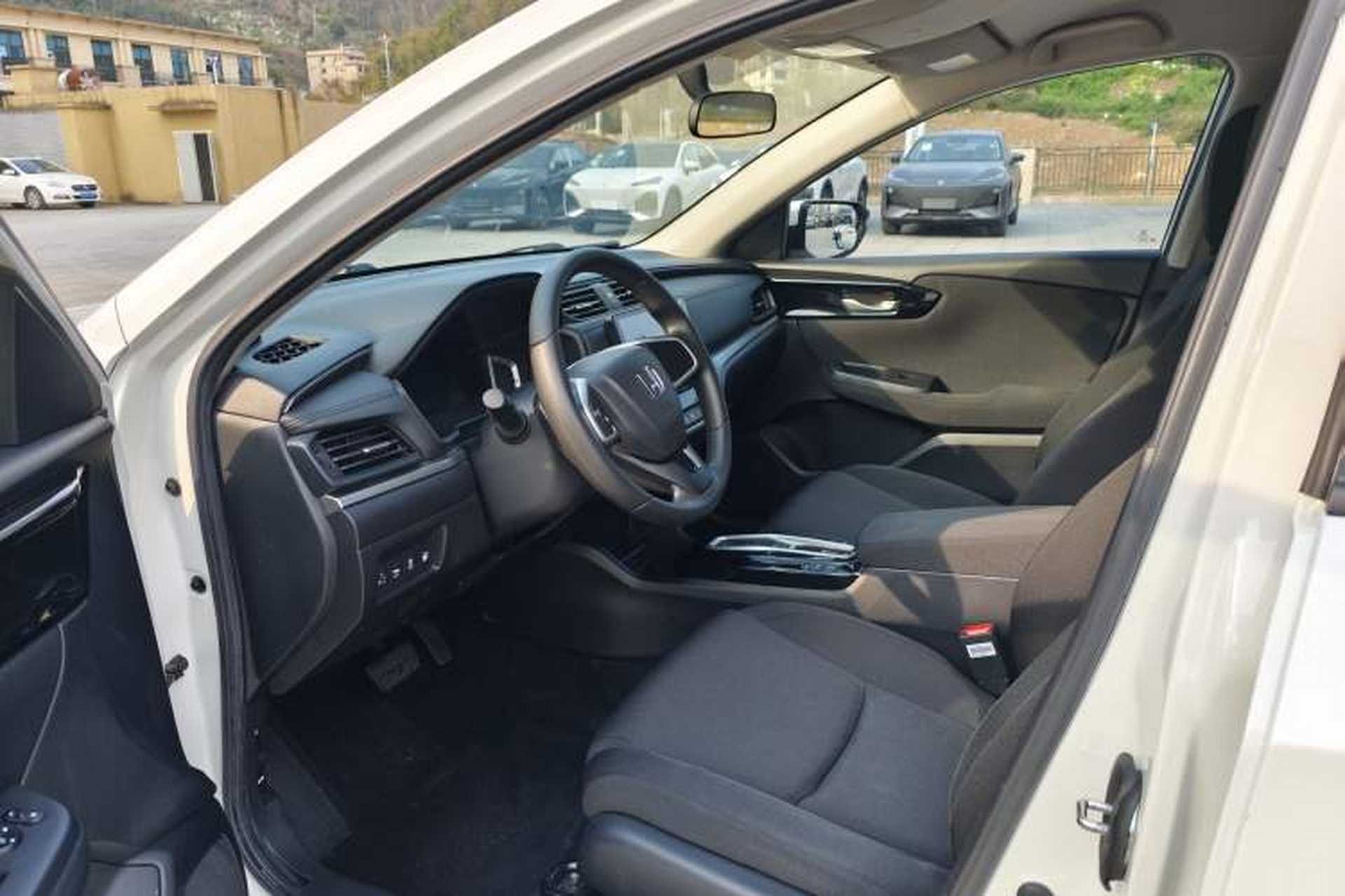 Used Honda Envix 2021 Rui Hybrid 1.5L Pure Comfort Edition Interior 5