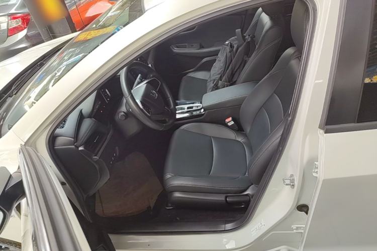 Used Honda Envix 2021 Rui Hybrid 1.5L Pure Comfort Edition Left Front Seat