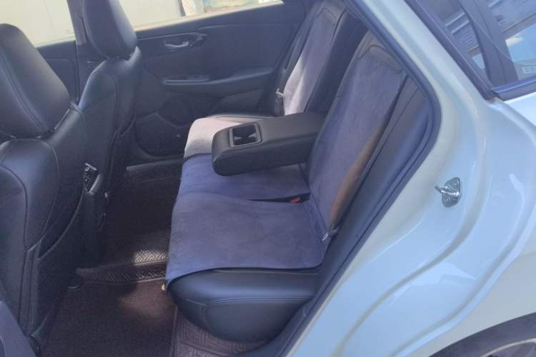 Used Honda Envix 2021 Rui Hybrid 1.5L Pure Comfort Version Left Rear Seat