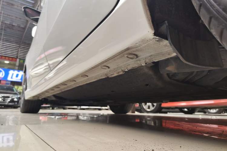 Used Honda Envix 2021 Rui Hybrid 1.5L Pure Comfort Edition Left Side Sill