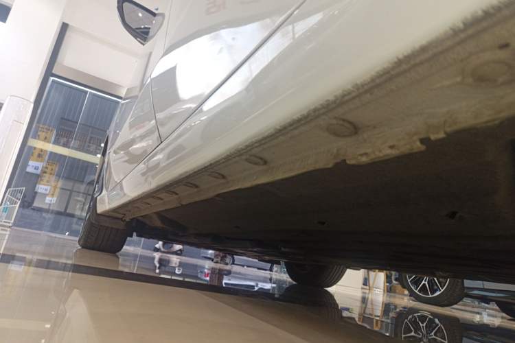Used Honda Envix 2021 Rui Hybrid 1.5L Pure Comfort Version Left Side Sill