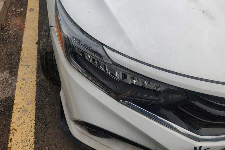 Used Honda Envix 2021 Lingpai Hybrid 1.5L Pure Enjoyment Version Right Front Headlight