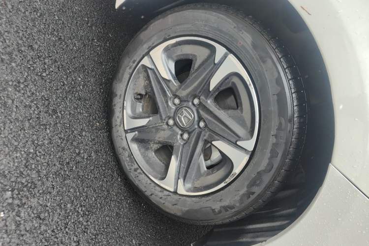 Used Honda Envix 2021 Rui Hybrid 1.5L Pure Comfort Edition Right Front Wheel Hub