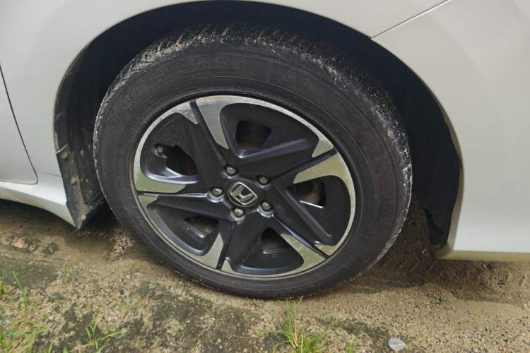 Used Honda Envix 2021 Rui Hybrid 1.5L Pure Comfort Edition Right Front Wheel Hub