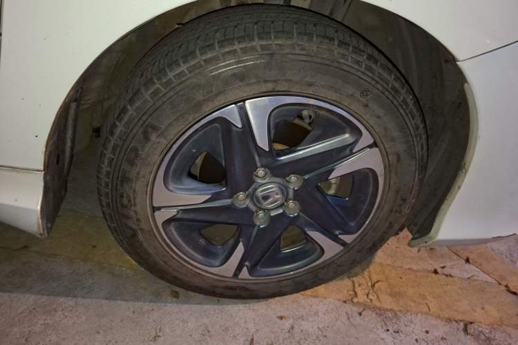 Used Honda Envix 2021 Rui Hybrid 1.5L Pure Comfort Version Right Front Wheel Hub
