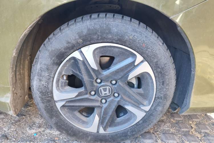 Used Honda Envix 2021 Rui Hybrid 1.5L Pure Comfort Version Right Front Wheel Hub
