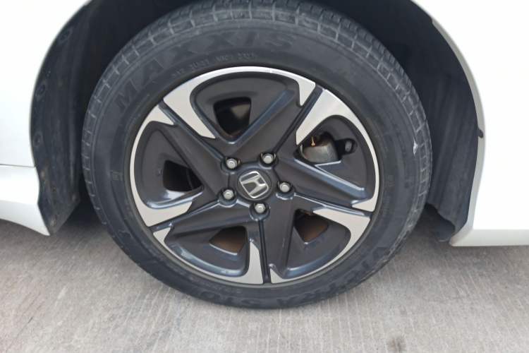 Used Honda Envix 2021 Rui Hybrid 1.5L Pure Comfort Edition Right Front Wheel Hub