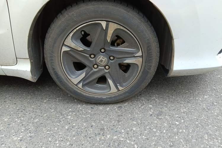 Used Honda Envix 2021 Rui Hybrid 1.5L Pure Comfort Edition Right Front Wheel Hub
