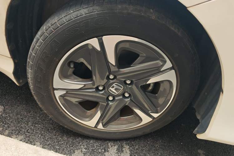 Used Honda Envix 2021 Rui Hybrid 1.5L Pure Comfort Edition Right Front Wheel Hub