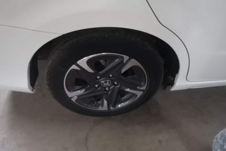Used Honda Envix 2021 Rui Hybrid 1.5L Pure Comfort Version Right Rear Wheel Hub