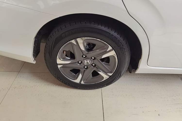 Used Honda Envix 2021 Rui Hybrid 1.5L Pure Comfort Edition Right Rear Wheel Hub