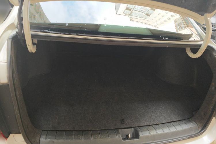 Used Honda Envix 2021 Rui Hybrid 1.5L Pure Comfort Edition Trunk