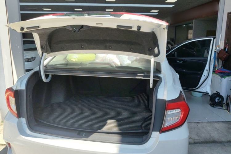 Used Honda Envix 2021 Rui Hybrid 1.5L Pure Comfort Edition Trunk