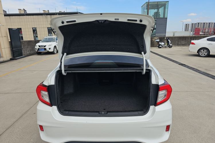 Used Honda Envix 2021 Lingpai Hybrid 1.5L Pure Enjoyment Version Trunk