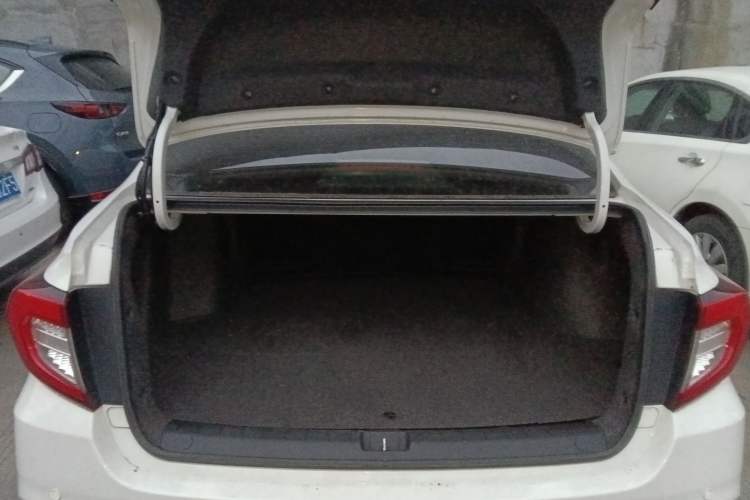 Used Honda Envix 2021 Rui Hybrid 1.5L Pure Comfort Edition Trunk