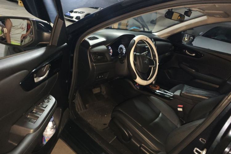 Used Honda Envix 2022 180TURBO CVT Comfort Version Driver Seat