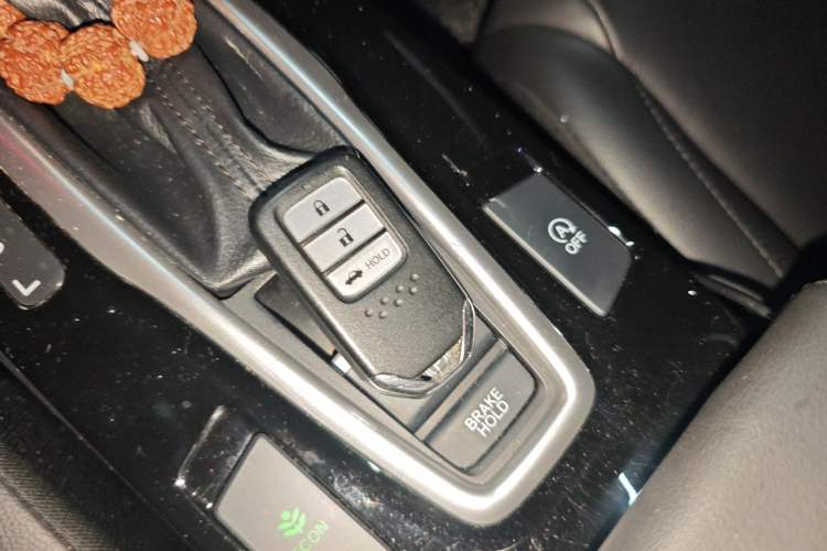 Used Honda Envix 2022 180TURBO CVT Comfort Version Vehicle Key