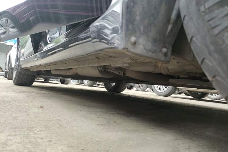 Used Honda Envix 2022 180TURBO CVT Comfort Version Right Side Sill