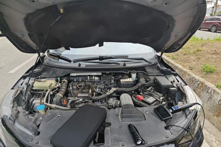 Used Honda Envix 2022 180TURBO CVT Comfort Version Engine Bay