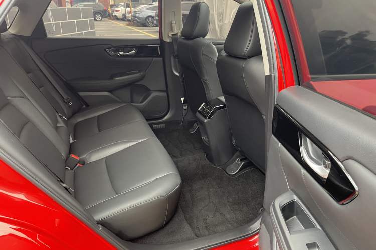 Used Honda Envix 2022 180TURBO CVT Comfort Version Interior 5