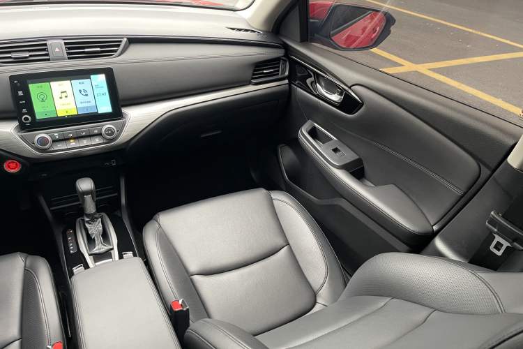 Used Honda Envix 2022 180TURBO CVT Comfort Version Interior 8