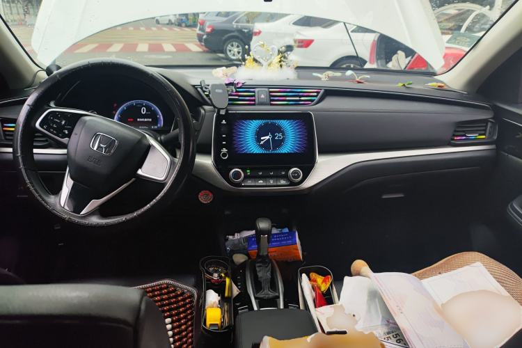 Used Honda Envix 2022 180TURBO CVT Enjoy Edition Center Console