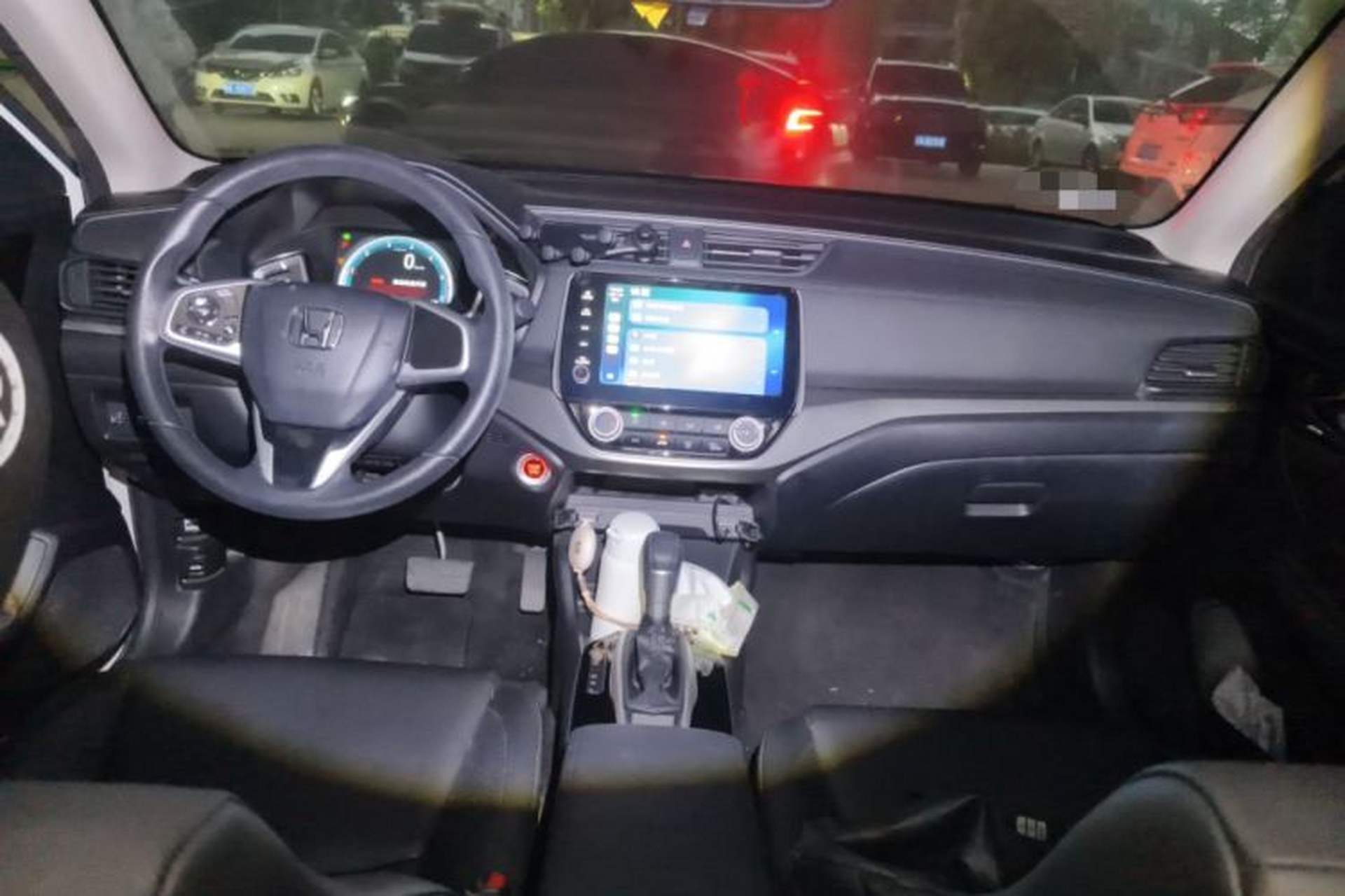 Used Honda Envix 2022 180TURBO CVT Enjoy Edition Center Console