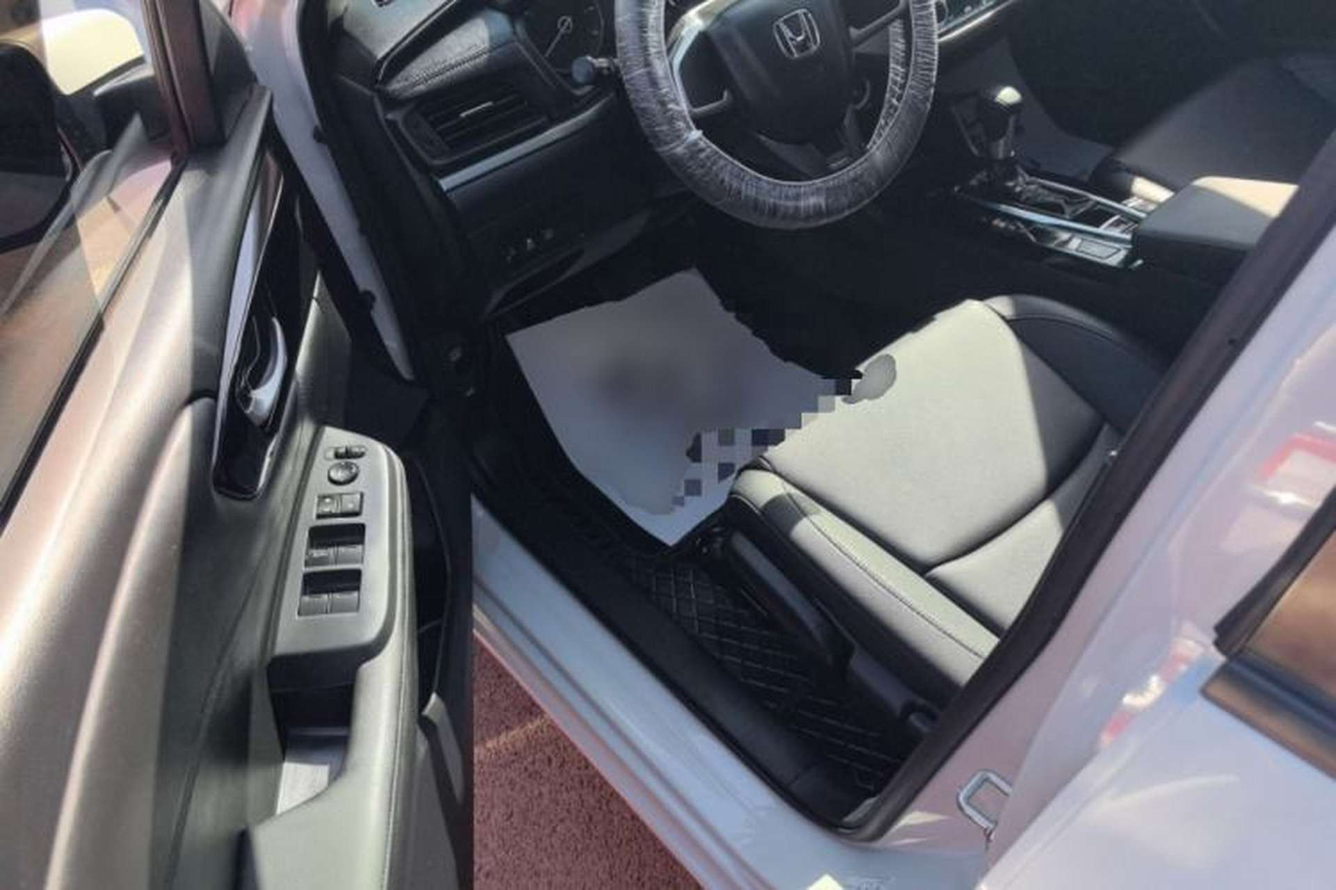 Used Honda Envix 2022 180TURBO CVT Comfort Version Driver Seat
