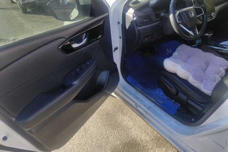 Used Honda Envix 2022 180TURBO CVT Enjoy Edition Driver Seat