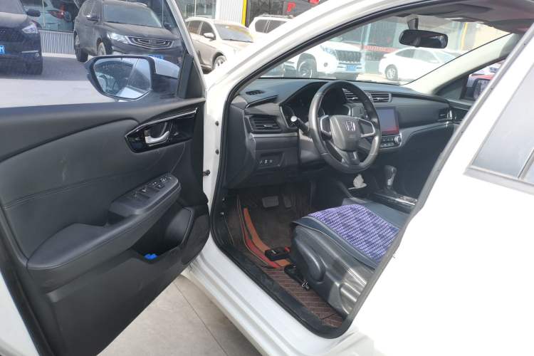 Used Honda Envix 2022 180TURBO CVT Comfort Version Driver Seat