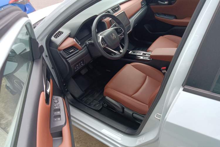 Used Honda Envix 2022 Lingpai Hybrid 1.5L Jingyao Edition Driver Seat