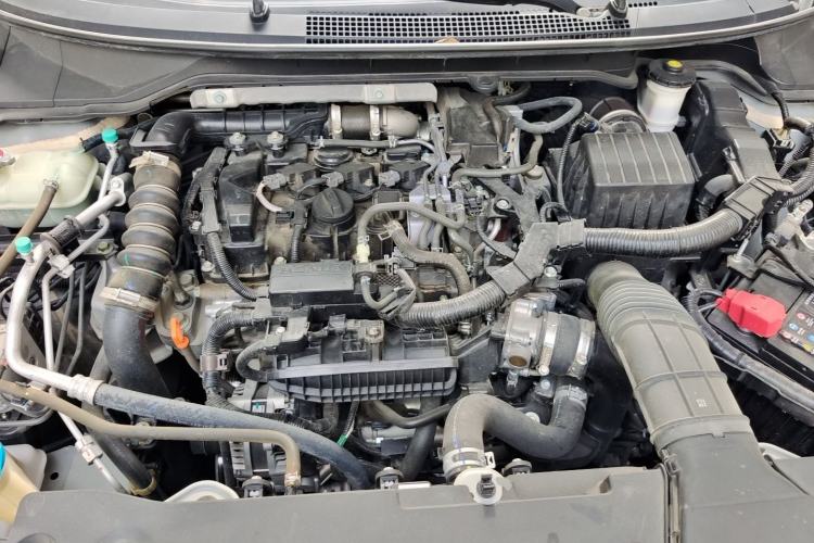 Used Honda Envix 2022 180TURBO CVT Enjoy Edition Engine Bay