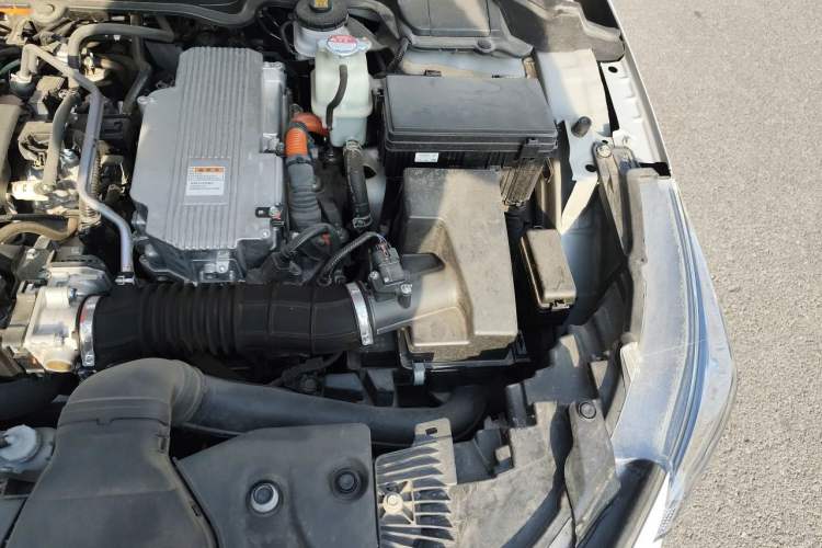 Used Honda Envix 2022 Lingpai Hybrid 1.5L Pure Enjoyment Version Engine Bay Left