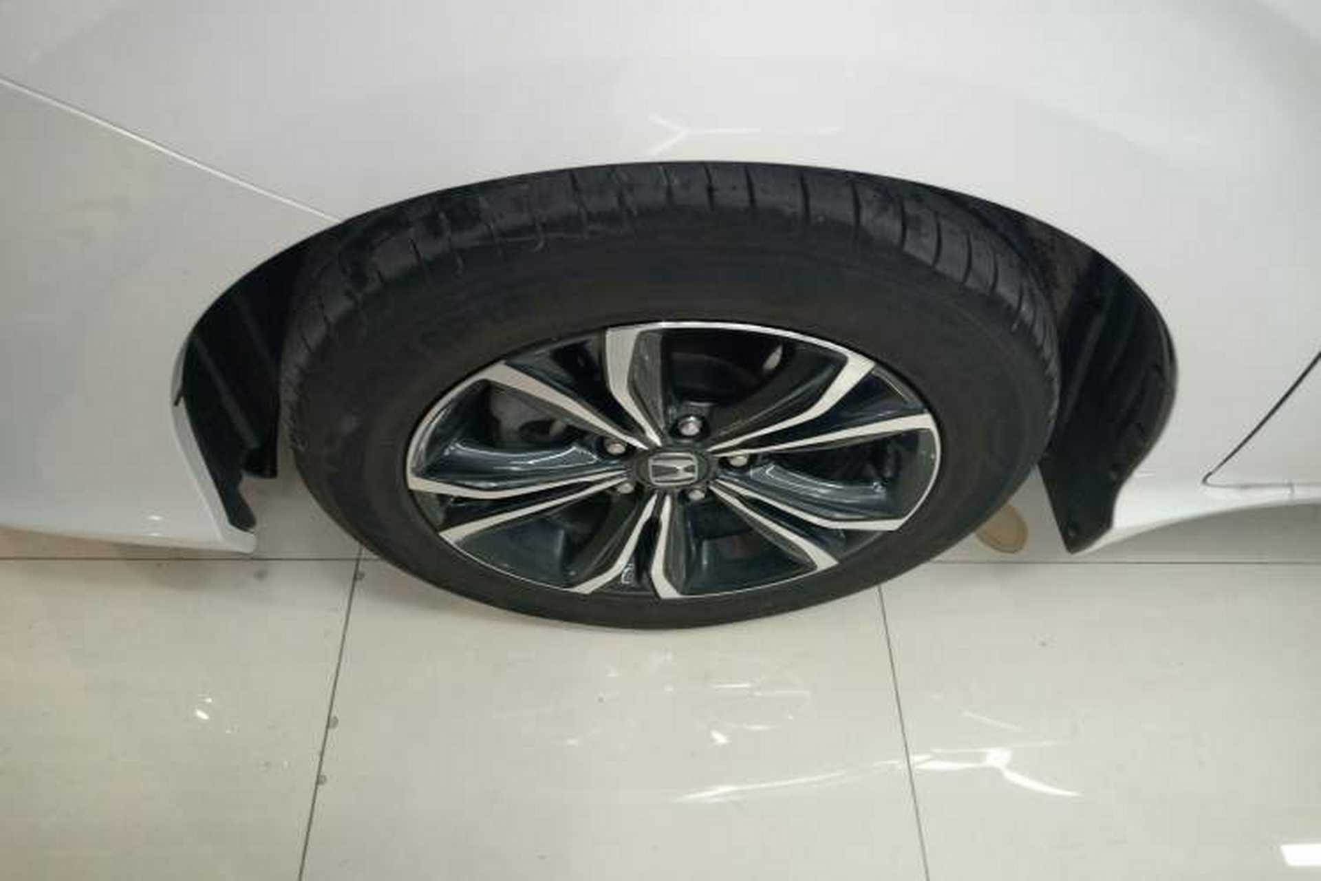 Used Honda Envix 2022 180TURBO CVT Comfort Version Exterior 1