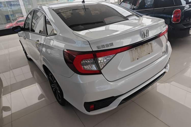 Used Honda Envix 2022 180TURBO CVT Comfort Version Exterior 2