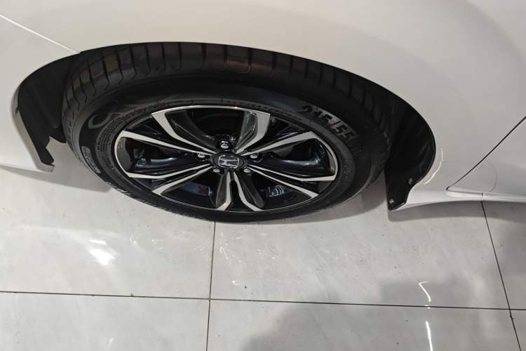 Used Honda Envix 2022 180TURBO CVT Comfort Version Exterior 4