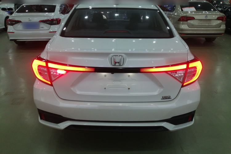 Used Honda Envix 2022 180TURBO CVT Comfort Version Exterior 4