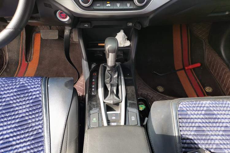 Used Honda Envix 2022 180TURBO CVT Comfort Version Gear Lever