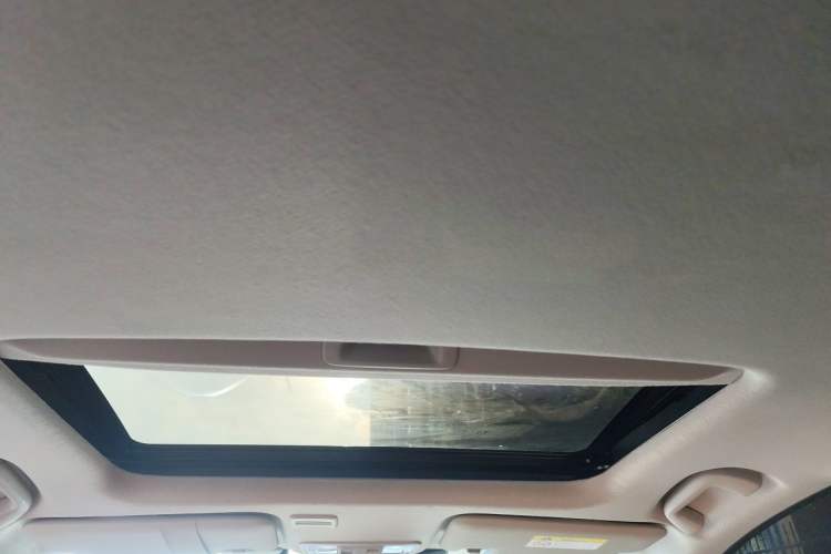 Used Honda Envix 2022 Lingpai Hybrid 1.5L Pure Enjoyment Version Headliner