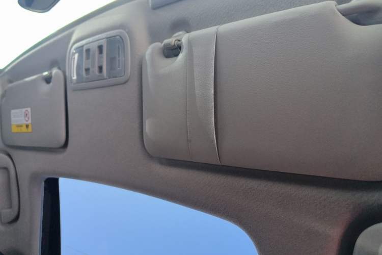 Used Honda Envix 2022 180TURBO CVT Comfort Version Headliner