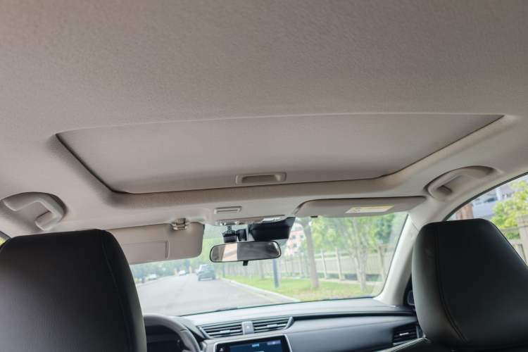 Used Honda Envix 2022 180TURBO CVT Prestige Edition Headliner