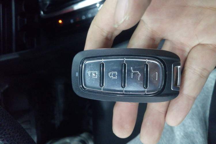 Used Honda Envix 2022 180TURBO CVT Comfort Version Interior 1