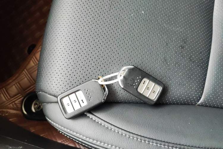 Used Honda Envix 2022 180TURBO CVT Enjoyment Version Interior 1