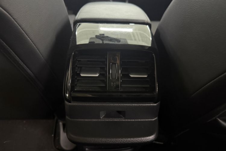 Used Honda Envix 2022 180TURBO CVT Enjoy Edition Interior 3