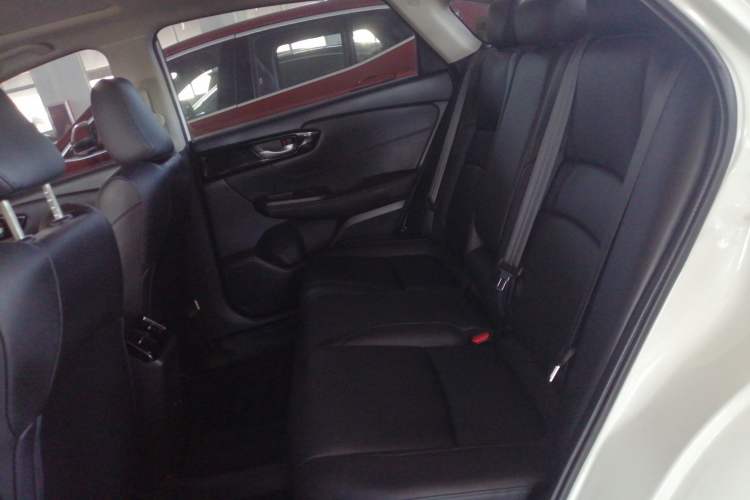 Used Honda Envix 2022 180TURBO CVT Comfort Version Interior 4