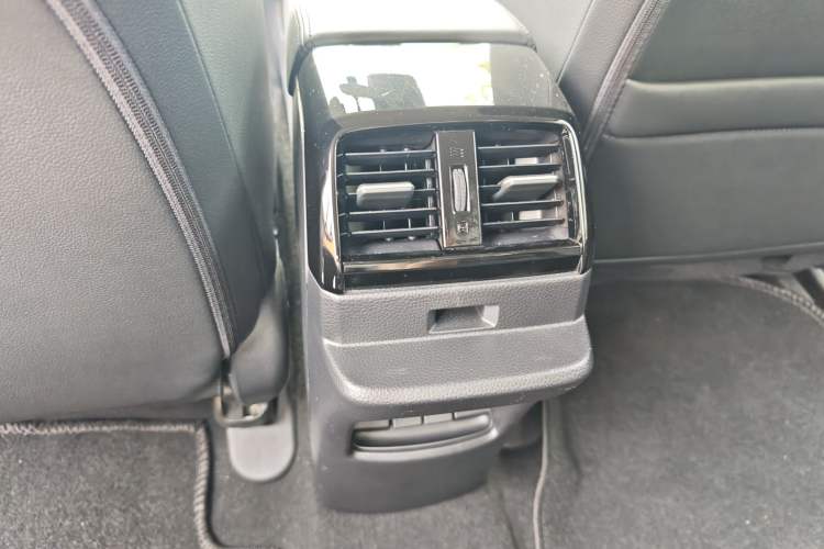 Used Honda Envix 2022 180TURBO CVT Prestige Edition Interior 7
